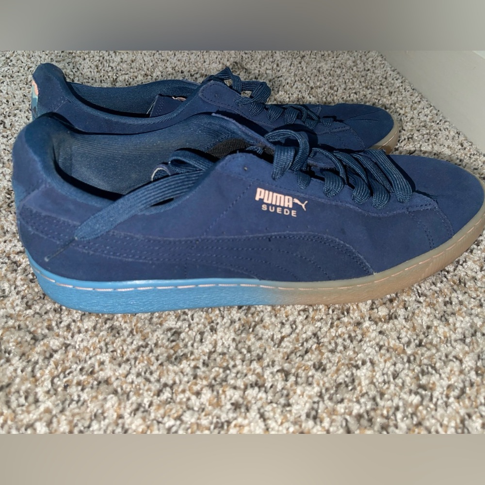 Puma - Picture 2 of 3